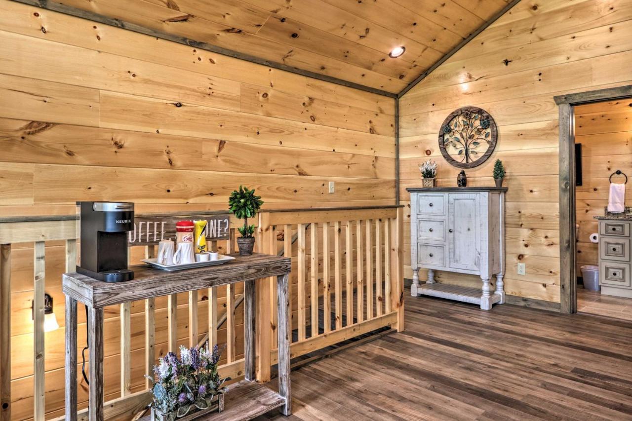Modern Cabin With Hot Tub And Game Room In Gatlinburg! Esterno foto