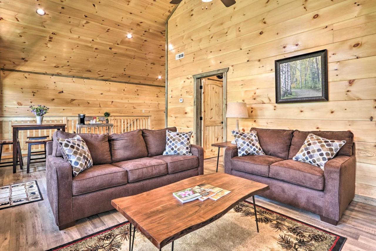 Modern Cabin With Hot Tub And Game Room In Gatlinburg! Esterno foto